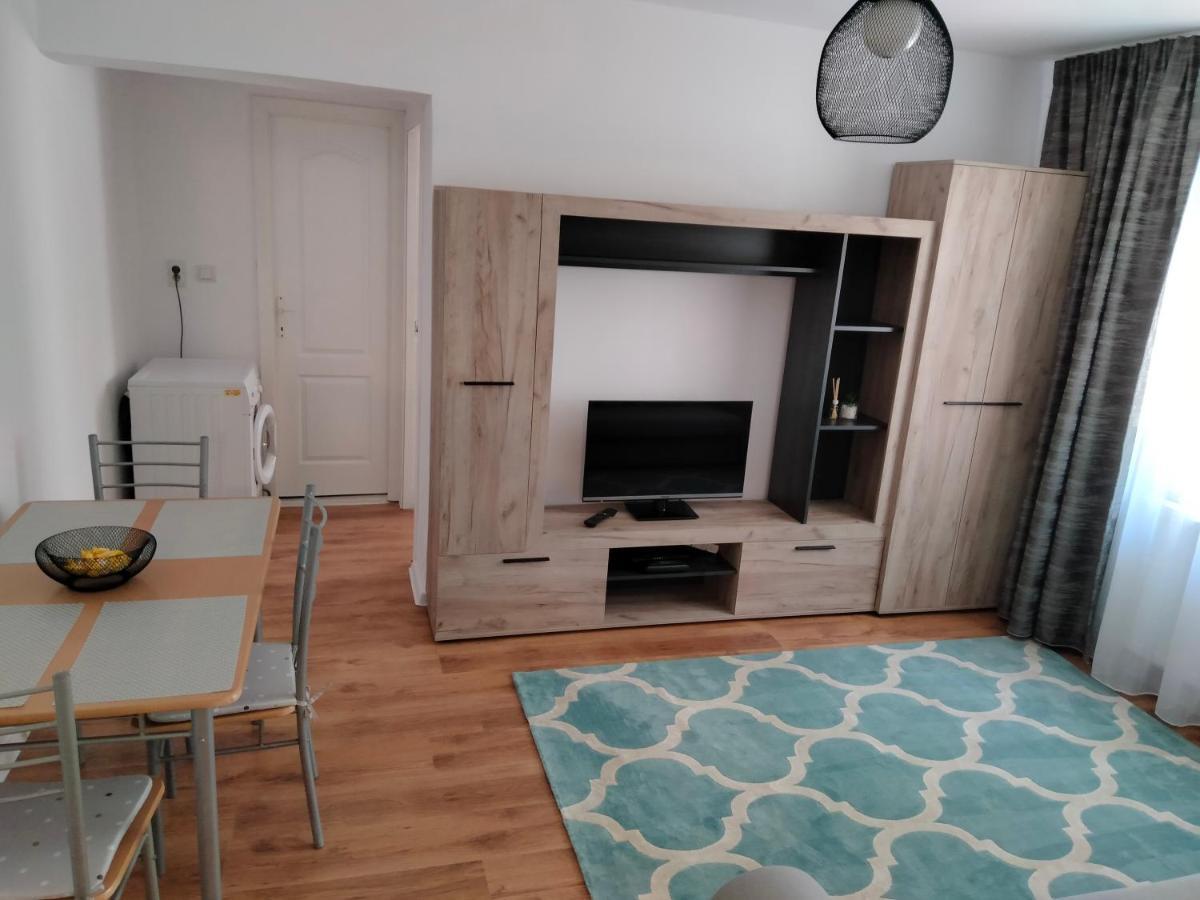 Апартаменты Bulevard Apartament Алба-Юлия Экстерьер фото